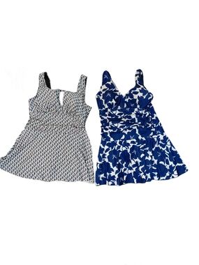 Women's Size Large Swimsuits Black&White and Blue Floral Swim Dresses Size L-XL